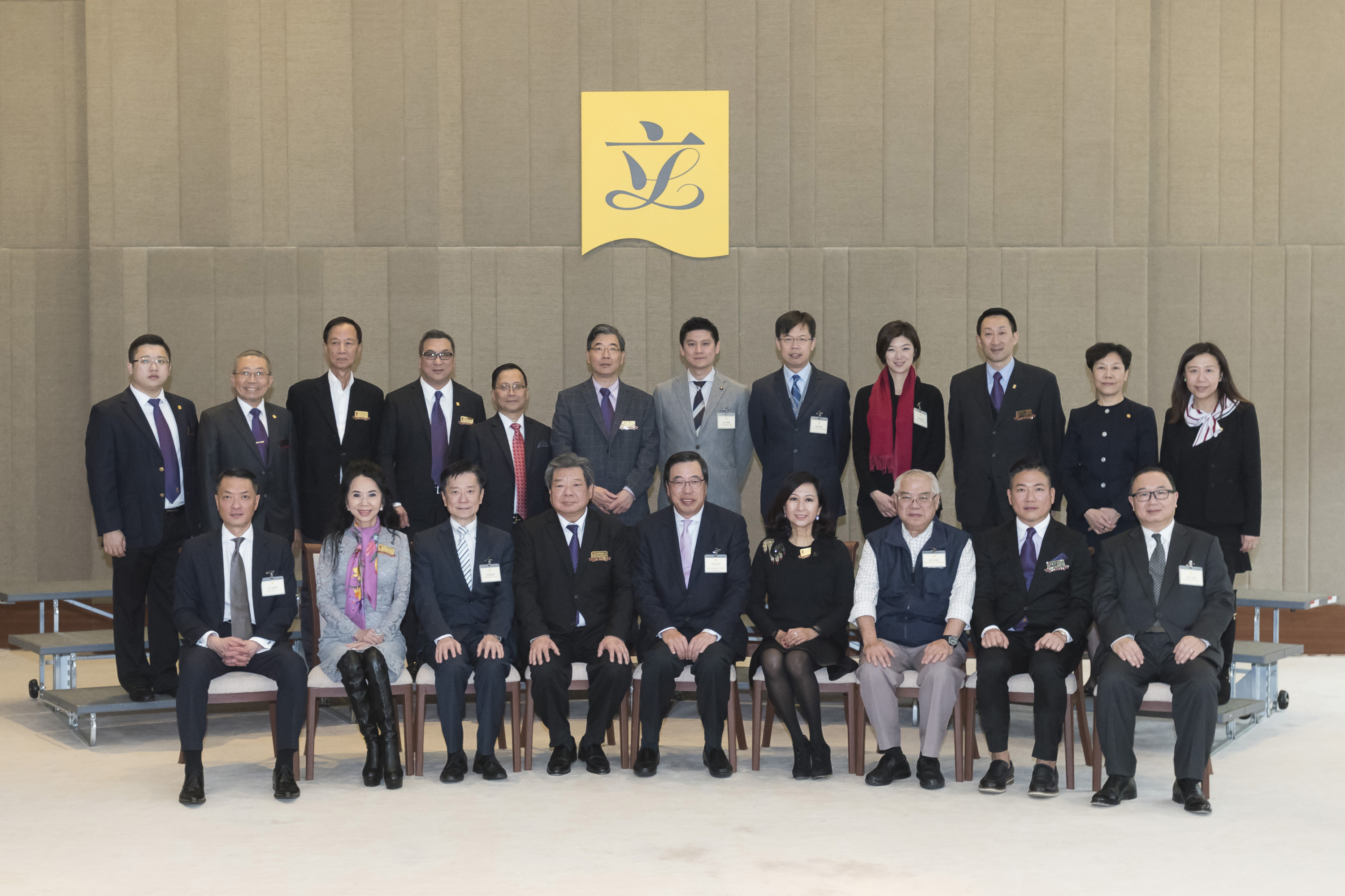 32165500054_c07ec9b51f_o